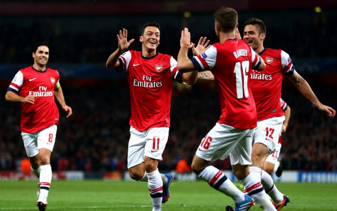 Arsenal gặp Besiktas tại Champions League