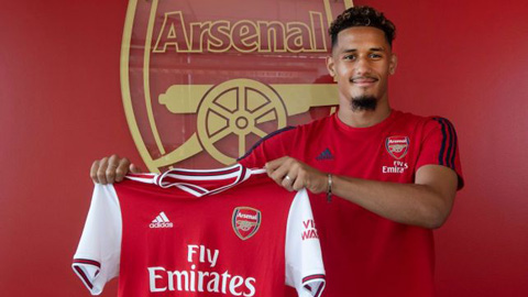 Arsenal hoàn tất bản hợp đồng thứ 3